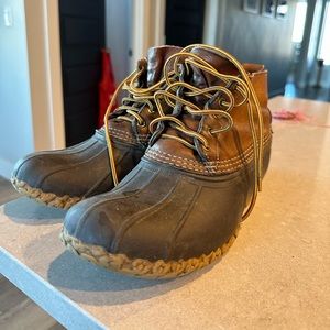 LL Bean “Bean Boots” - Size 9